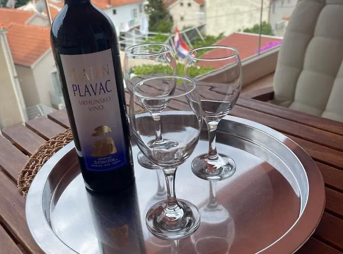 St. Nicholas Gæstehus 4*