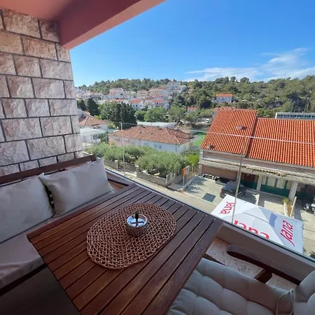 St. Nicholas Гостьовий будинок 4*