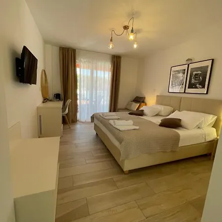 St. Nicholas Гостьовий будинок