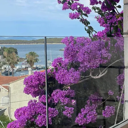 St. Nicholas Гостьовий будинок