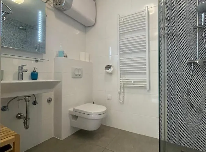 Gostinjska kuća St. Nicholas Hvar Town